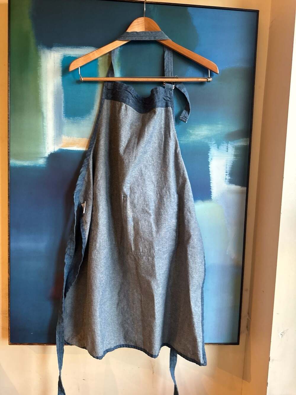 Williams-Sonoma Classic Chambray Denim Apron with Adjustable D-Ring Neck - Picture 5 of 7